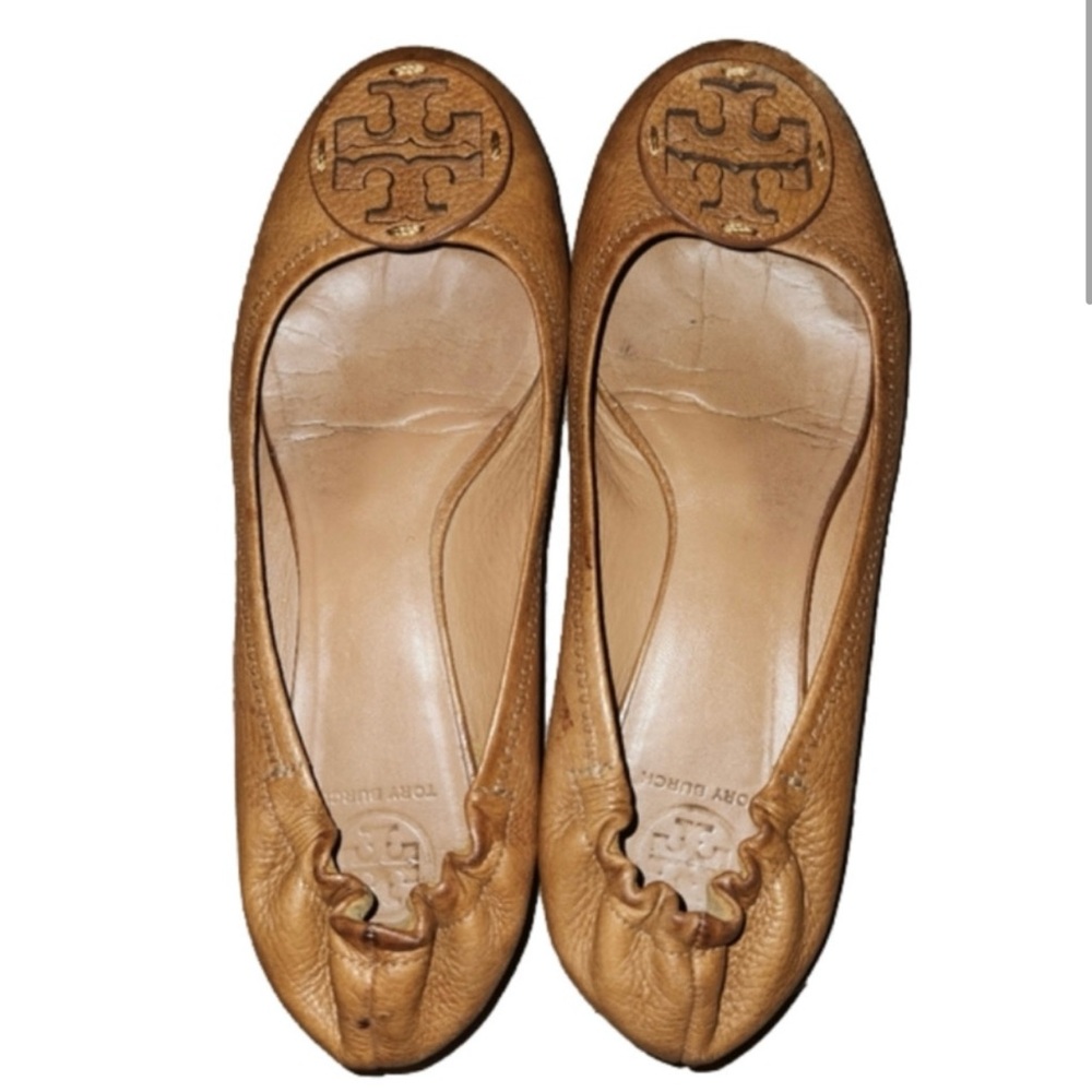 Tory Burch Camel Leather Flats